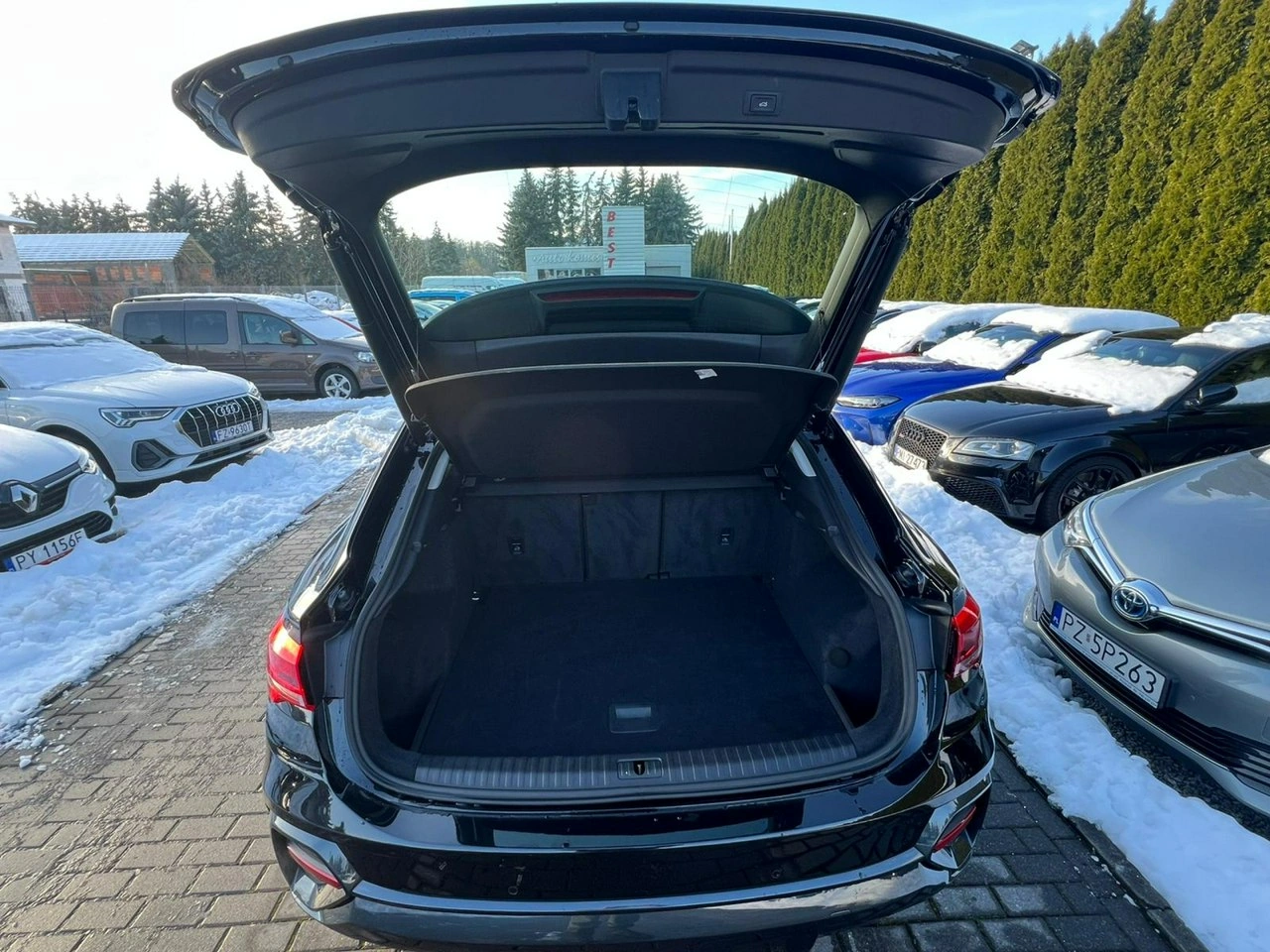 Audi Q3 - Zdjęcie 12