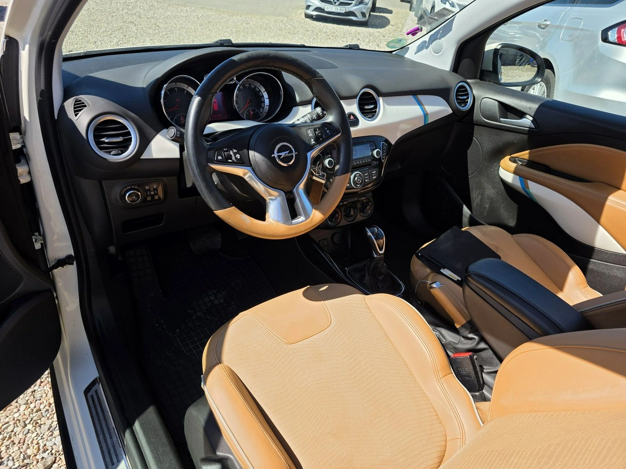 Opel Adam - Zdjęcie 3