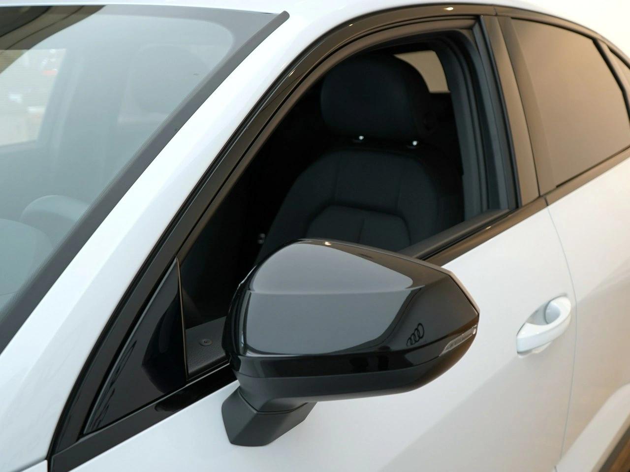 Audi Q3 - Zdjęcie 9
