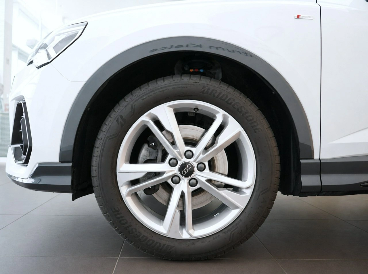 Audi Q3 - Zdjęcie 10