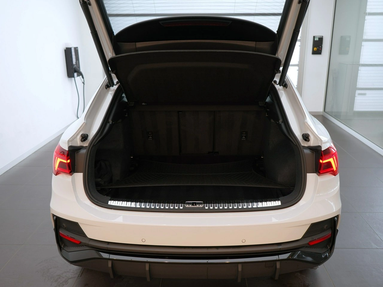Audi Q3 - Zdjęcie 11