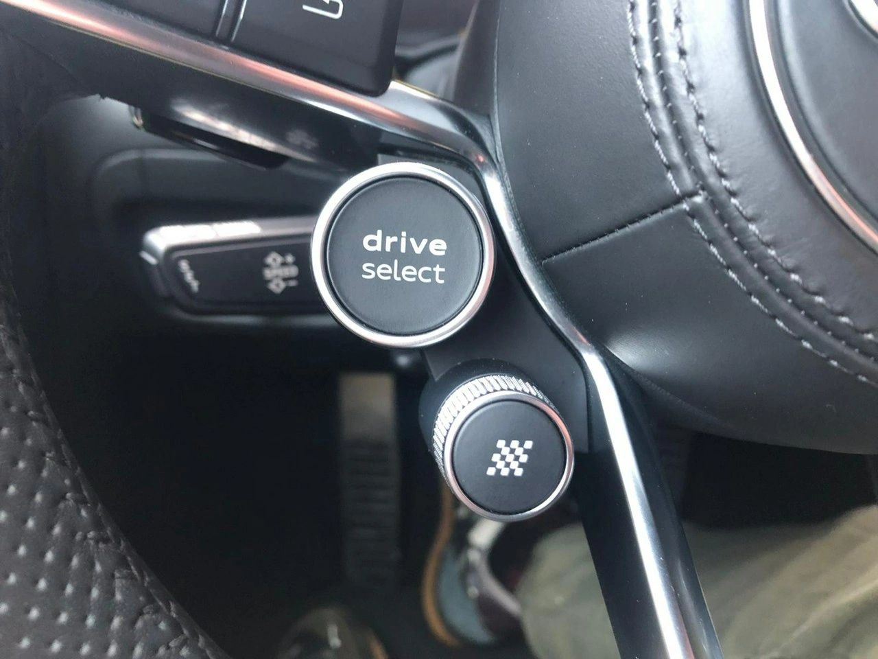 Audi R8 - Zdjęcie 20