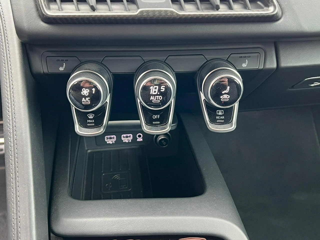Audi R8 - Zdjęcie 24