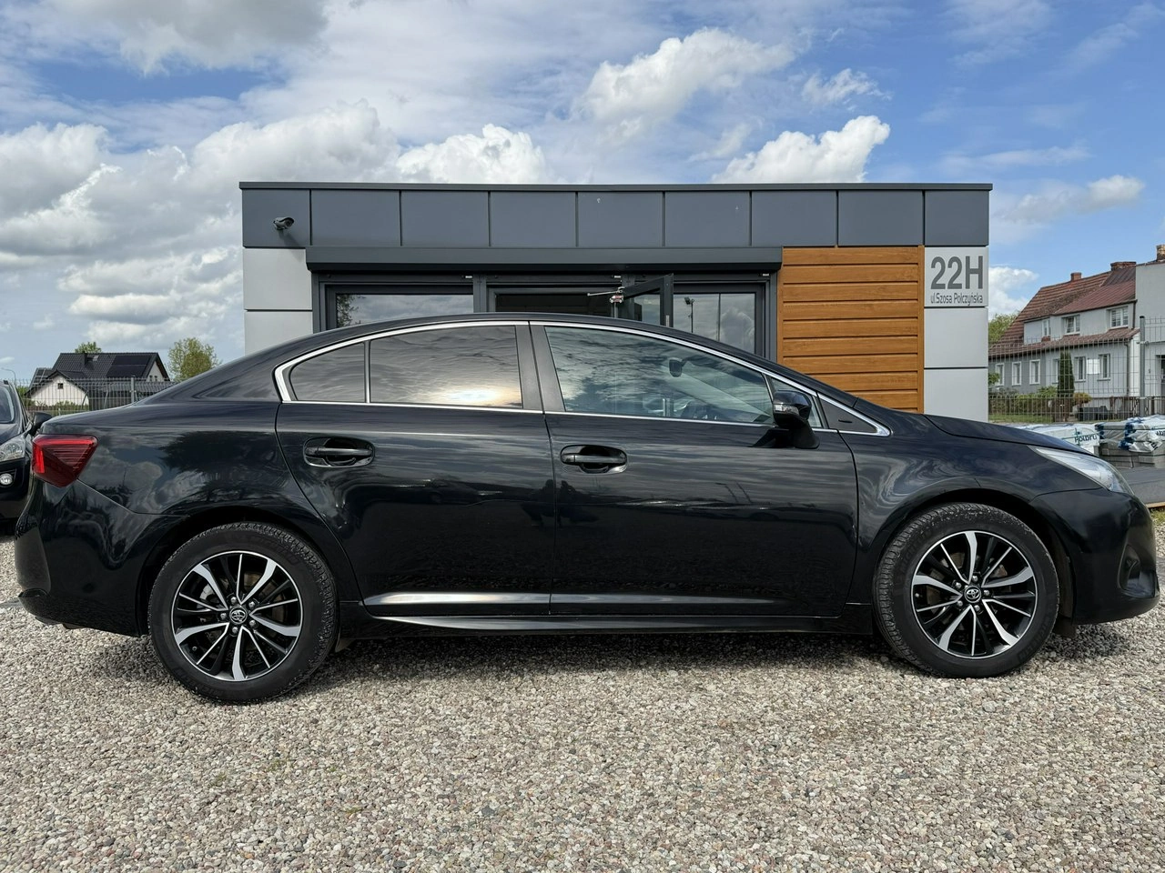Toyota Avensis - Zdjęcie 4