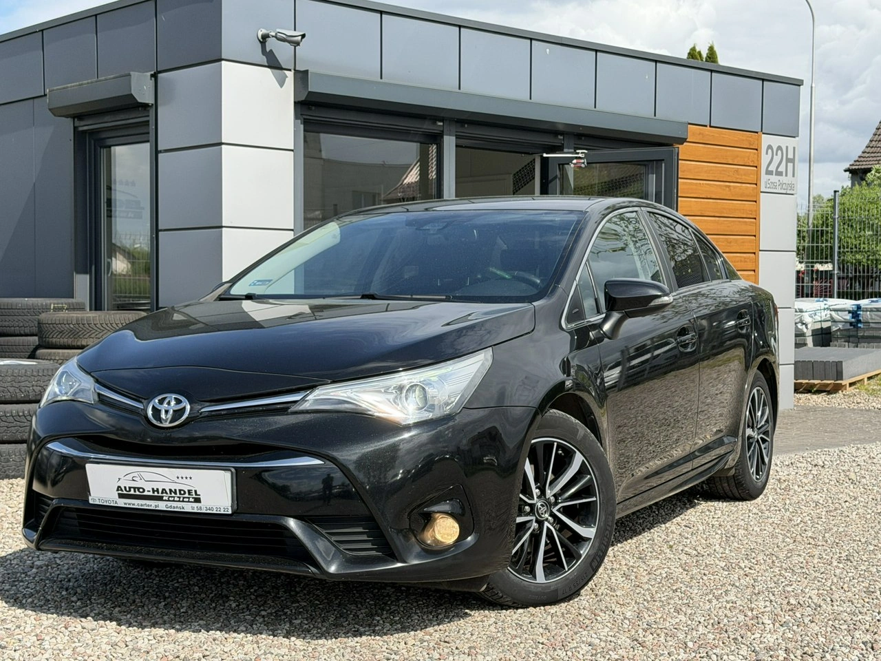 Toyota Avensis - Główne zdjęcie