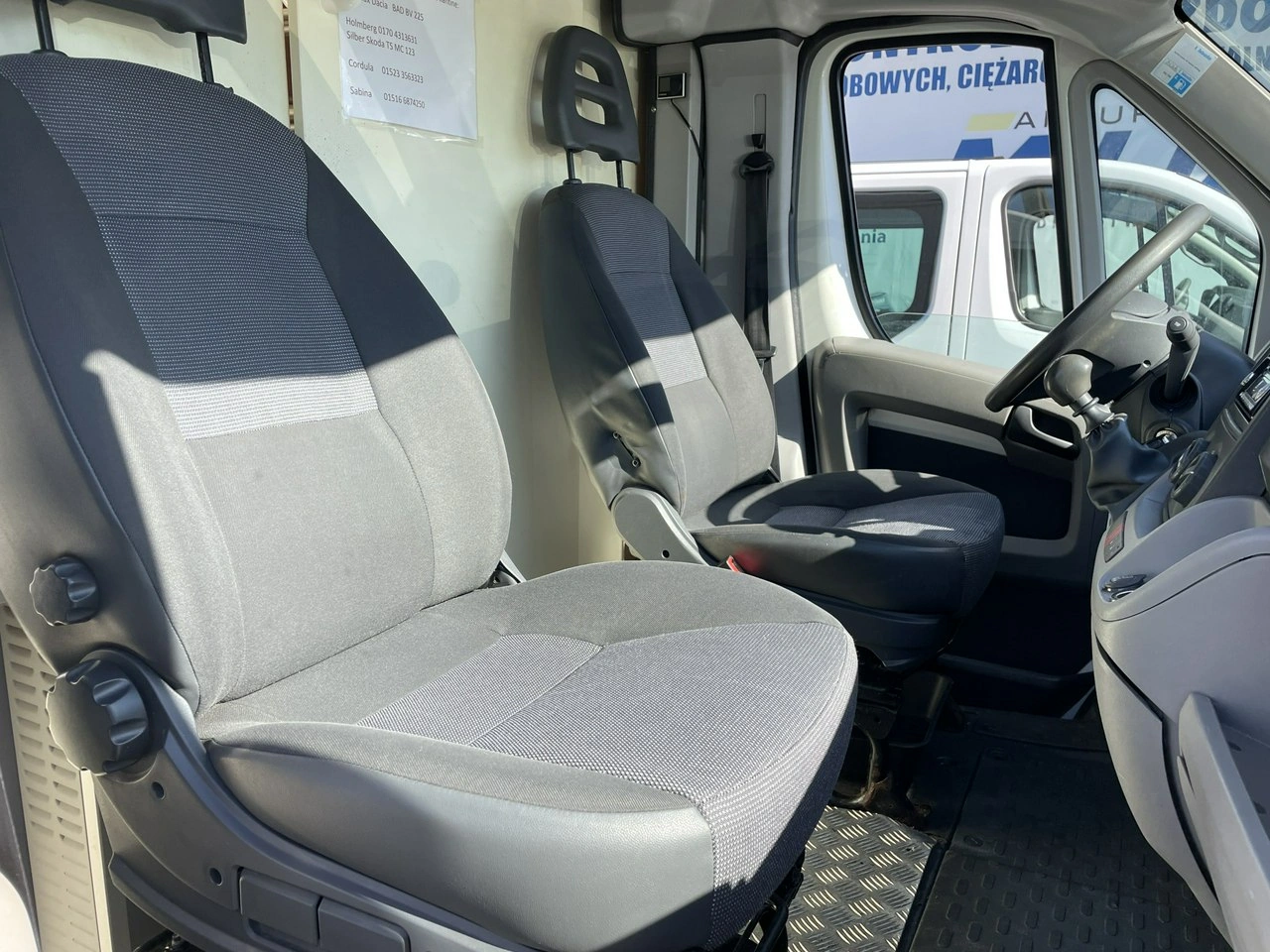 Peugeot Boxer - Zdjęcie 13