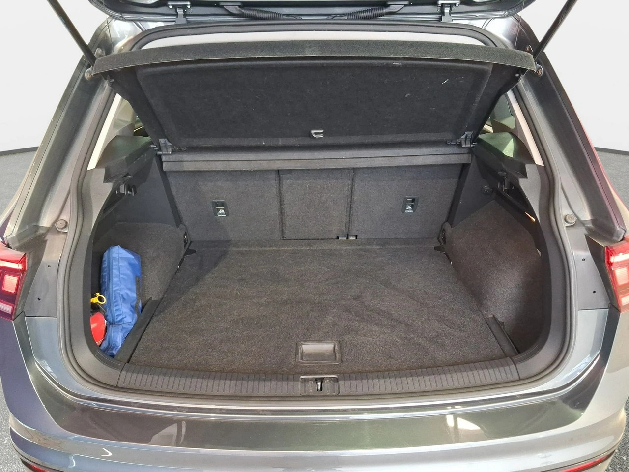 Volkswagen Tiguan - Zdjęcie 10