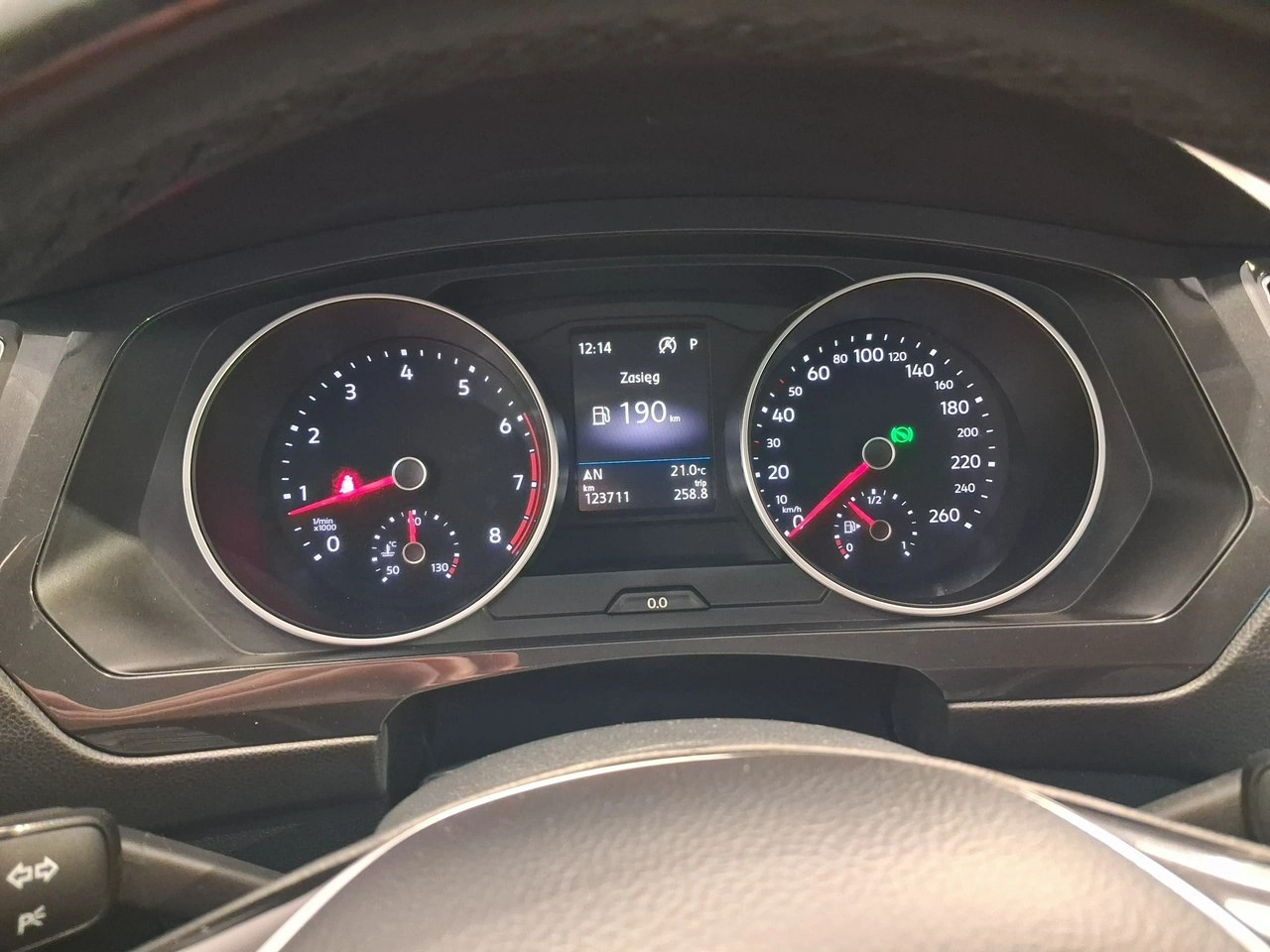 Volkswagen Tiguan - Zdjęcie 20