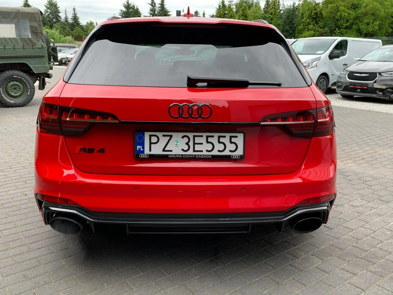 Audi RS4 - Zdjęcie 3