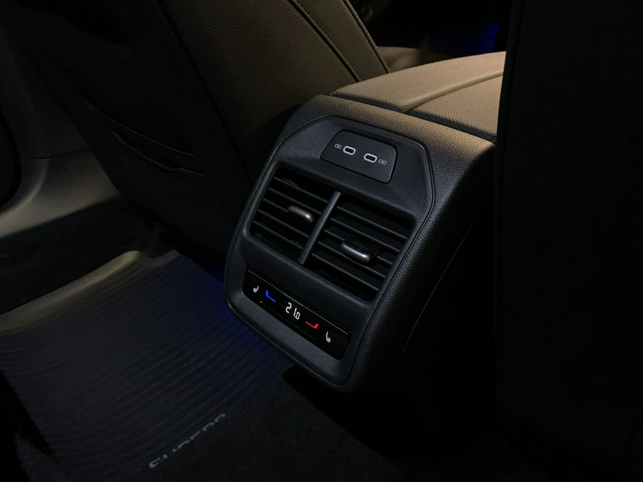 Skoda Superb - Zdjęcie 16