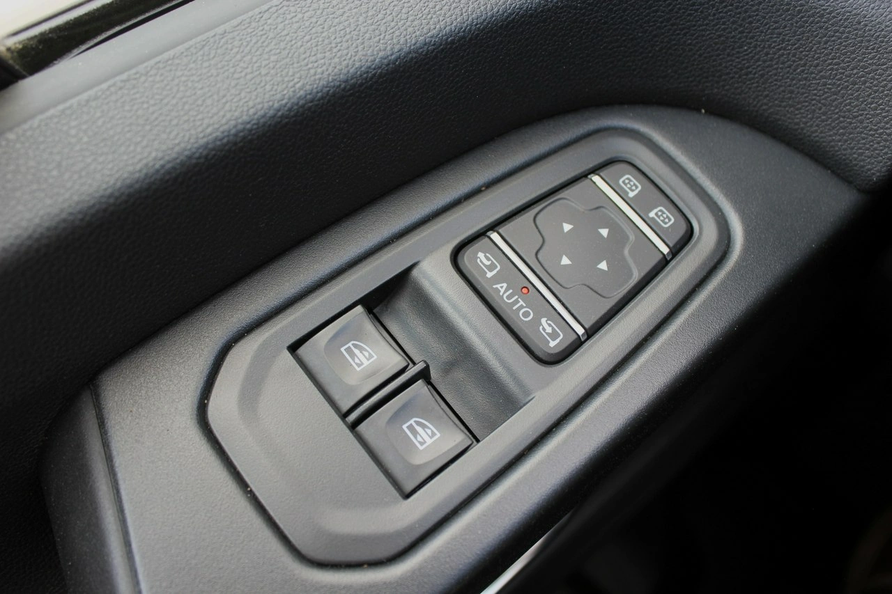 Renault Trafic - Zdjęcie 23