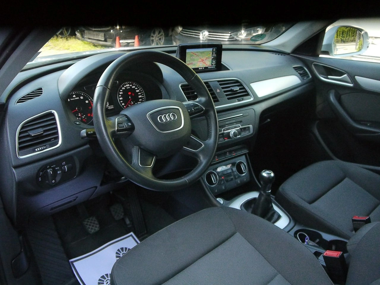 Audi Q3 - Zdjęcie 30