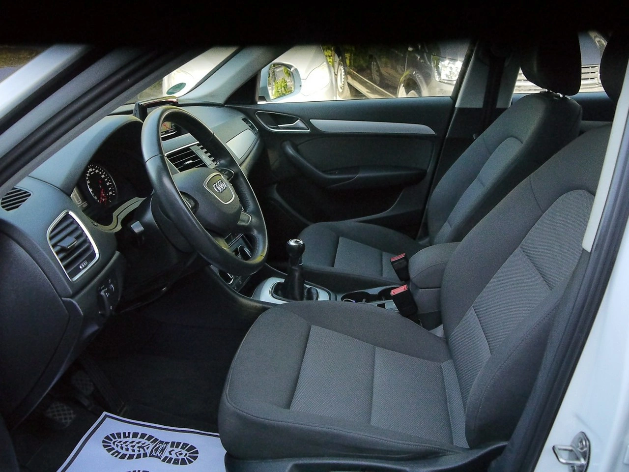 Audi Q3 - Zdjęcie 32