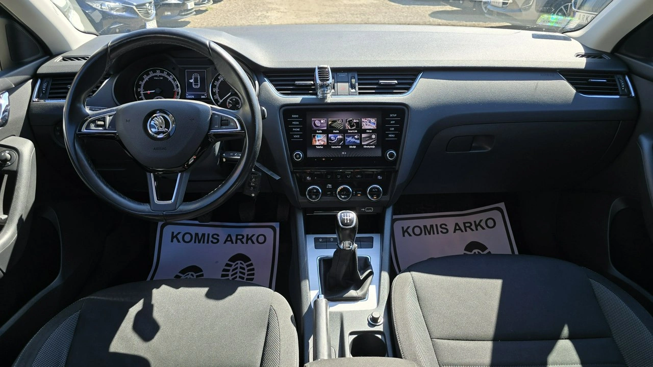 Skoda Octavia - Zdjęcie 7