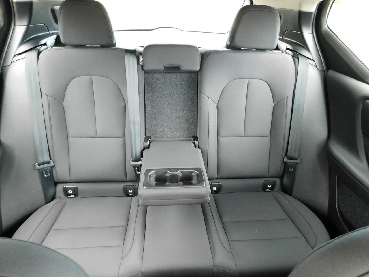 Volvo XC 40 - Zdjęcie 9