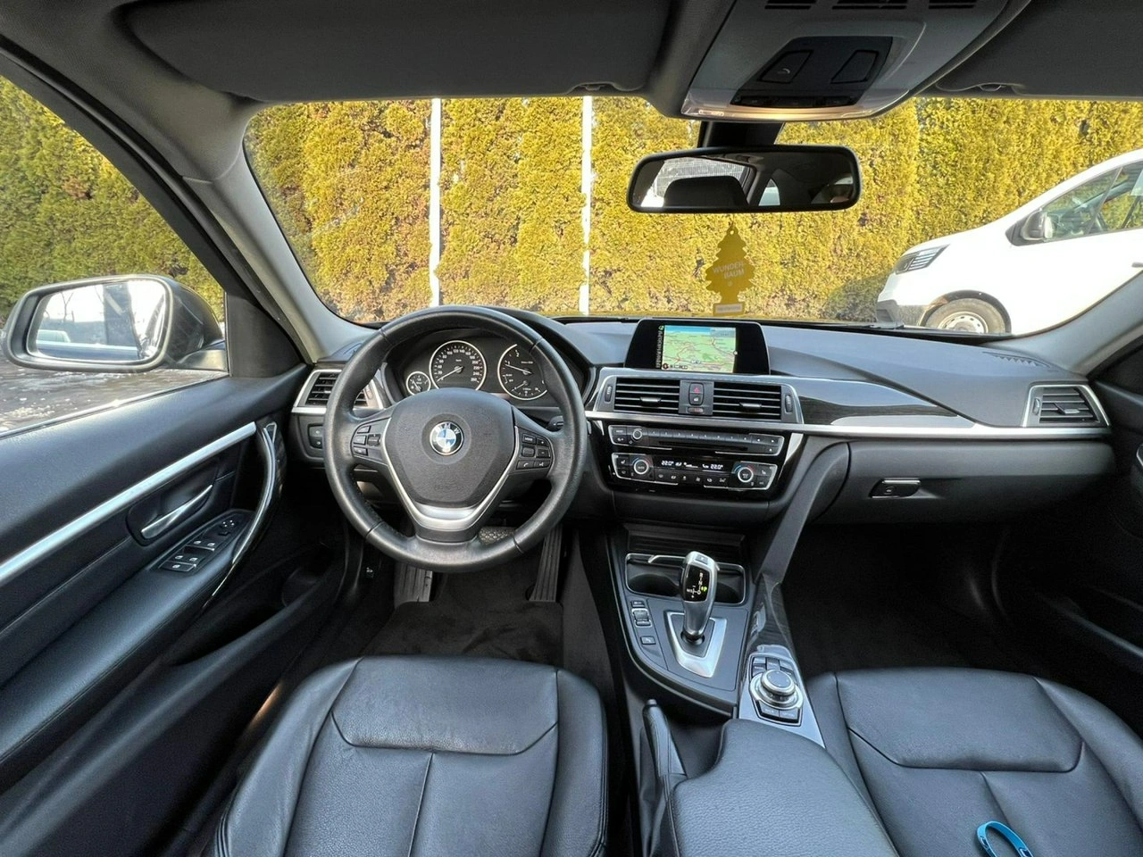 BMW 318 - Zdjęcie 8