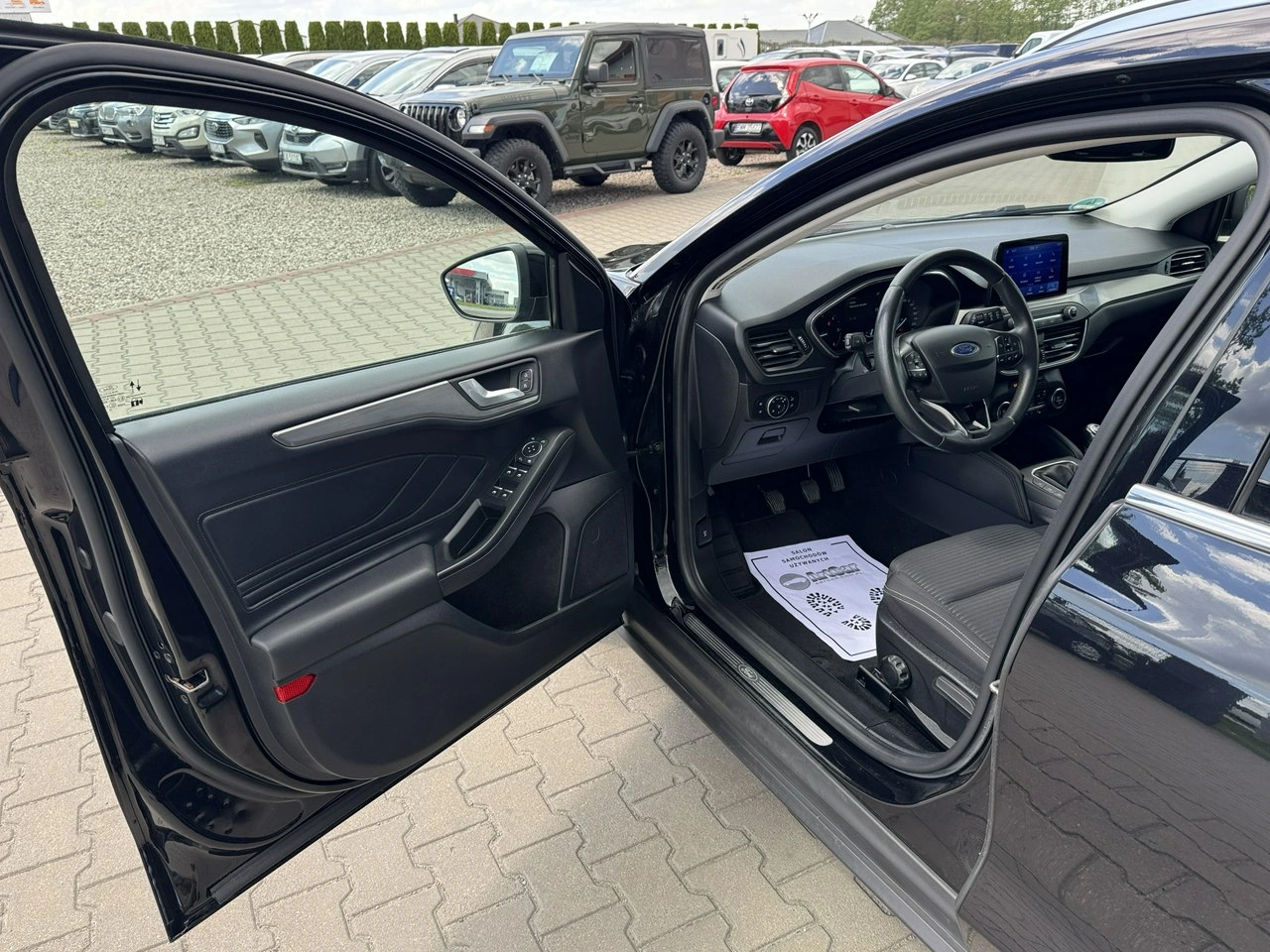 Ford Focus - Zdjęcie 17