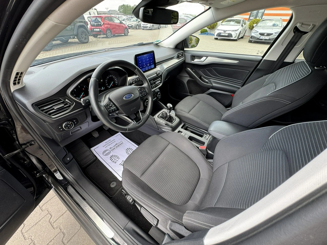 Ford Focus - Zdjęcie 20