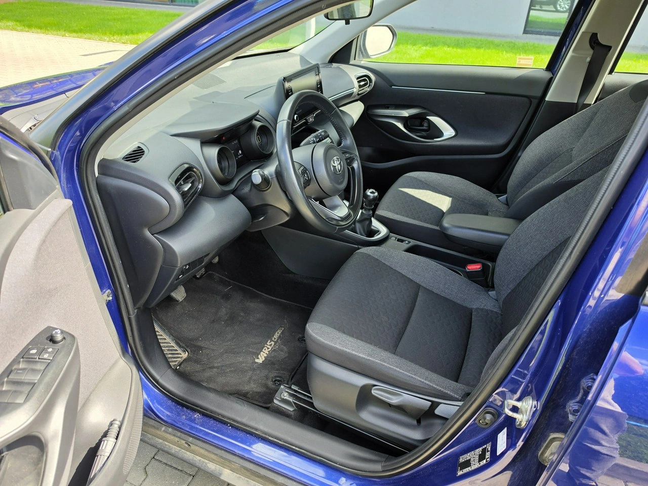 Toyota Yaris Cross - Zdjęcie 11
