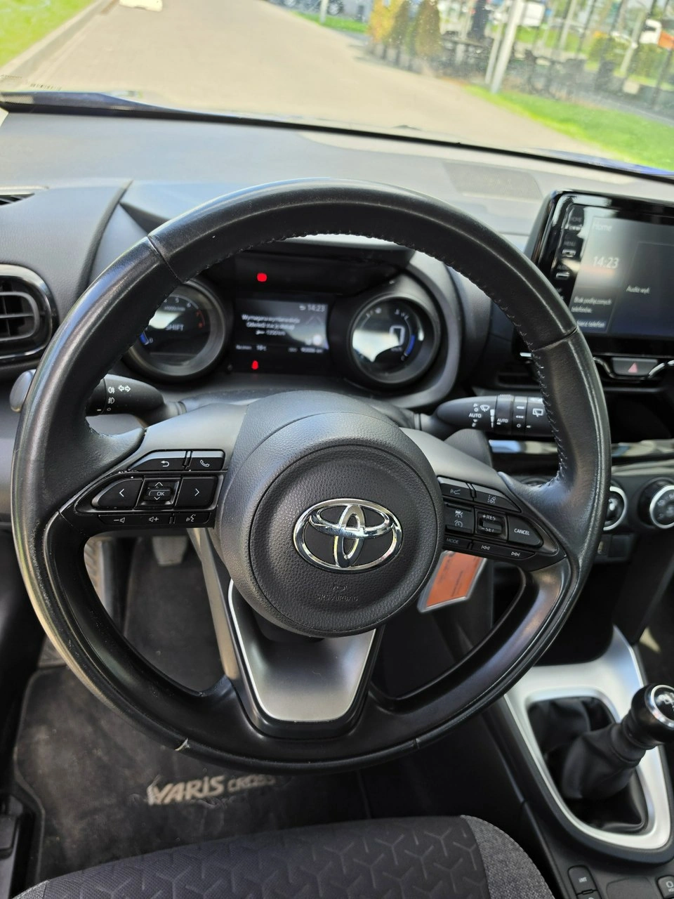 Toyota Yaris Cross - Zdjęcie 17