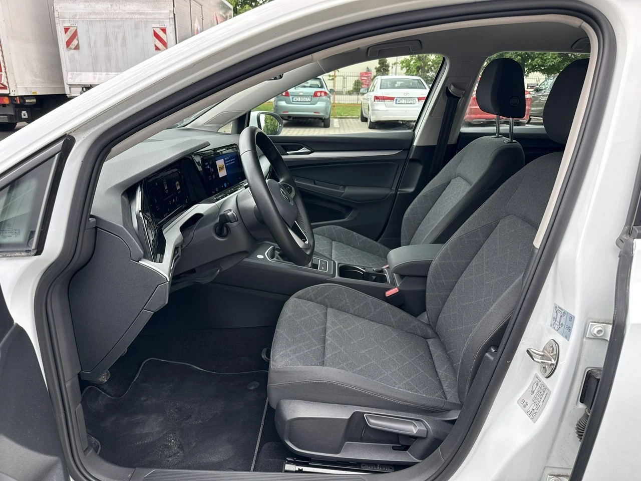 Volkswagen Golf - Zdjęcie 10