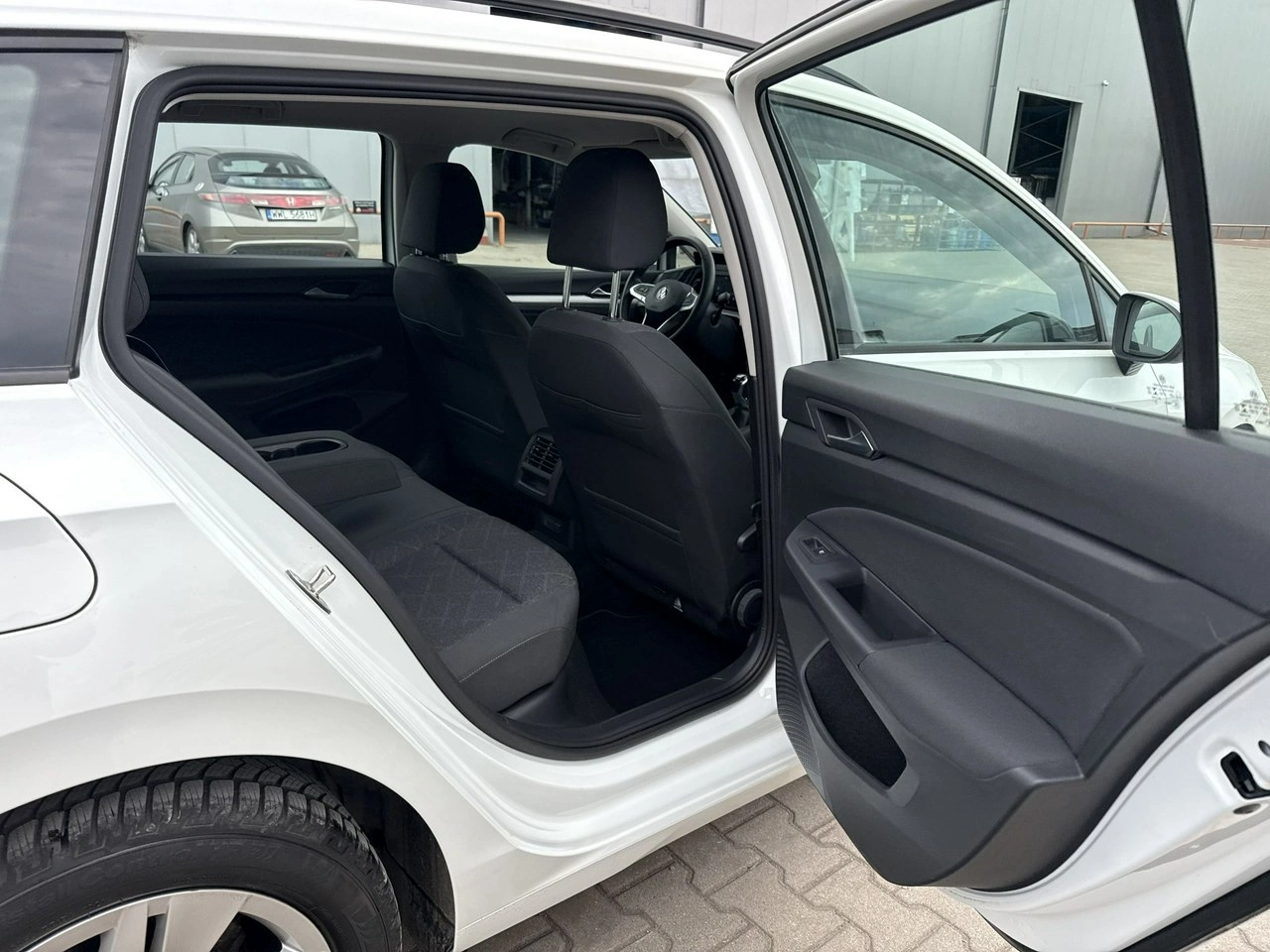 Volkswagen Golf - Zdjęcie 16