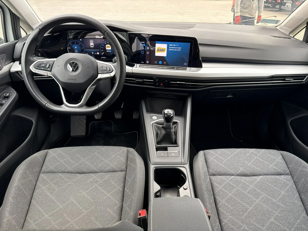 Volkswagen Golf - Zdjęcie 21