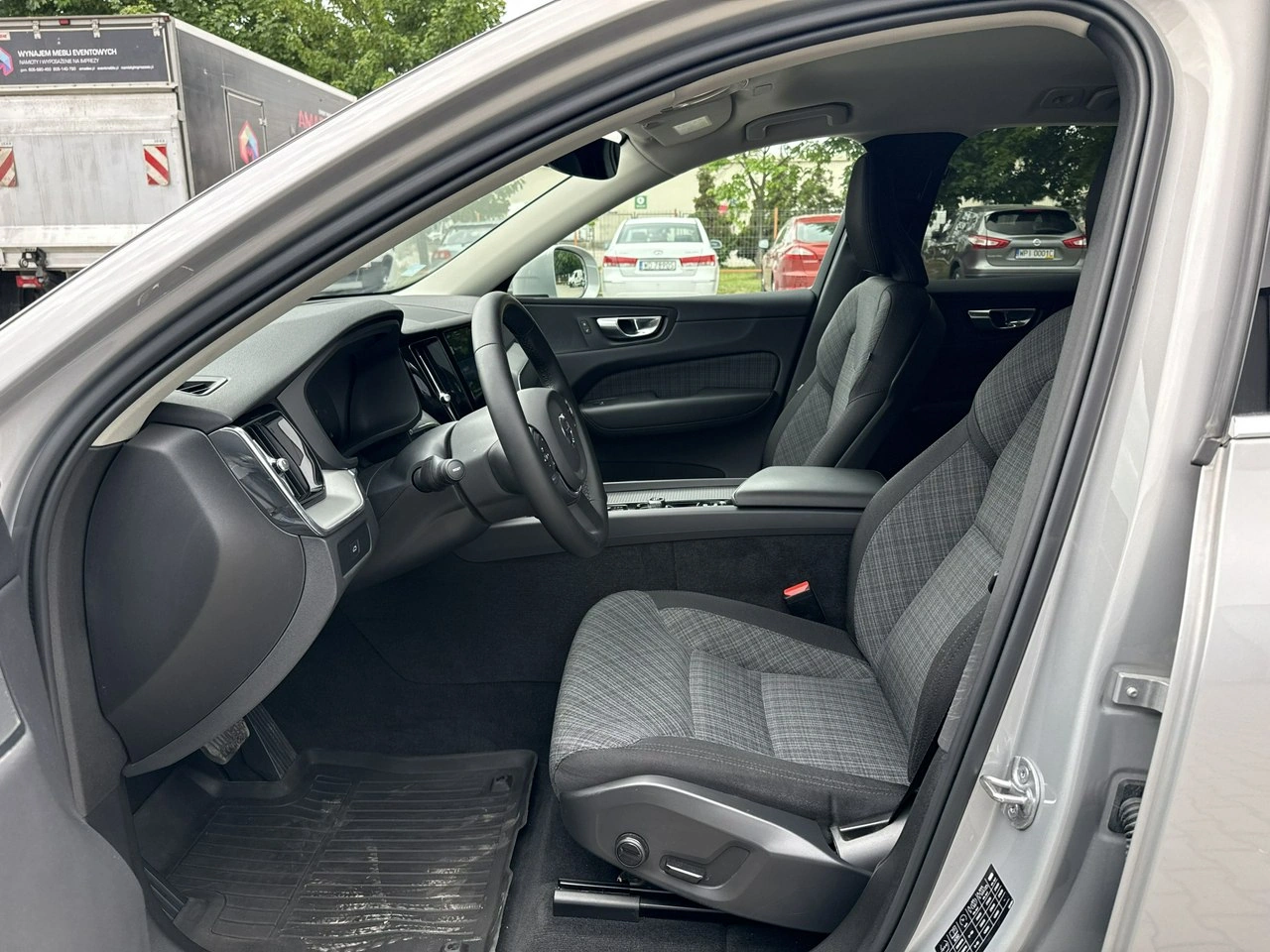 Volvo XC 60 - Zdjęcie 10