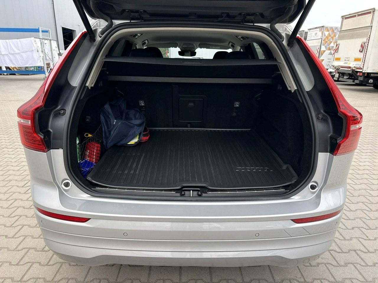 Volvo XC 60 - Zdjęcie 15