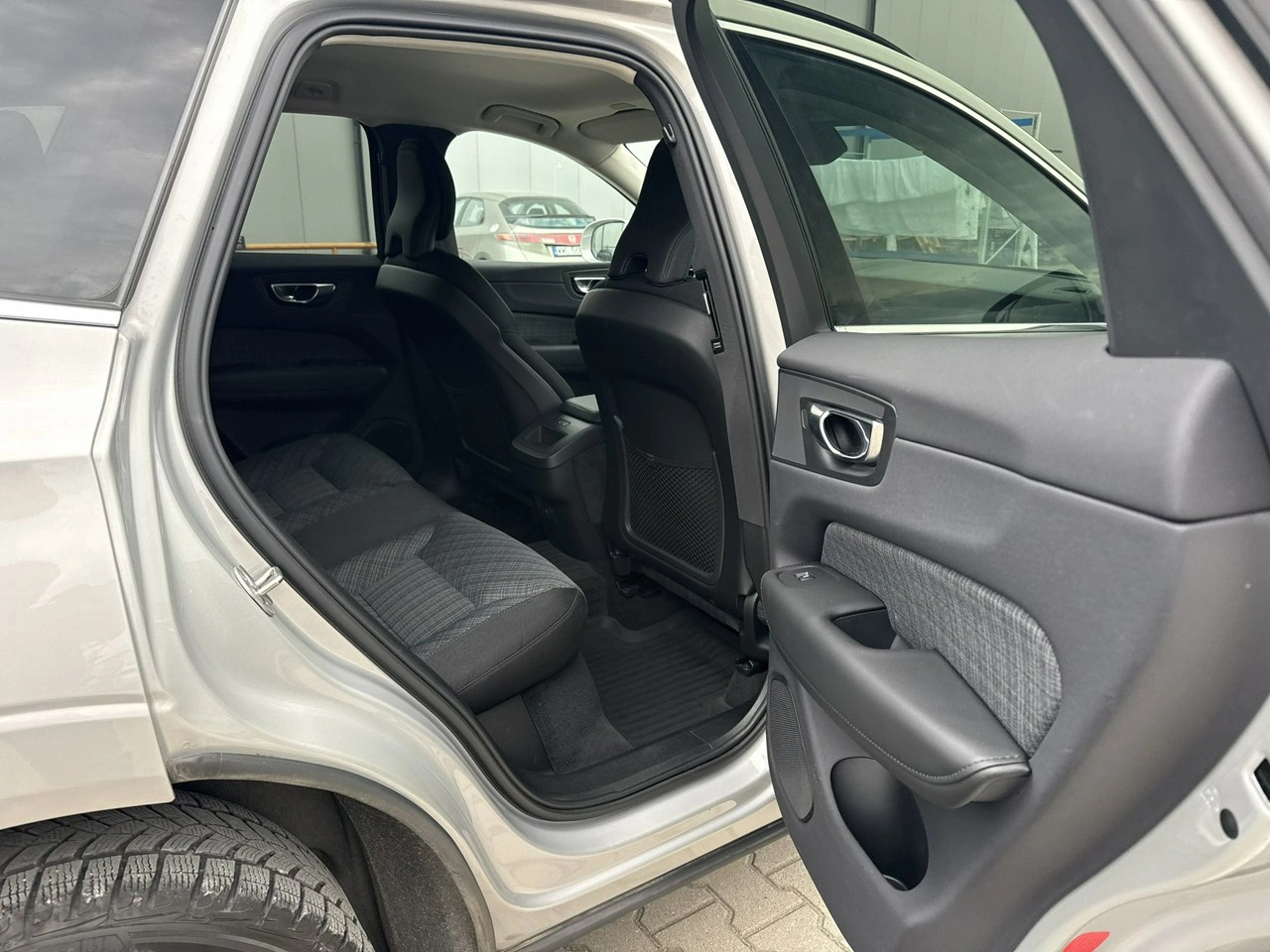 Volvo XC 60 - Zdjęcie 17