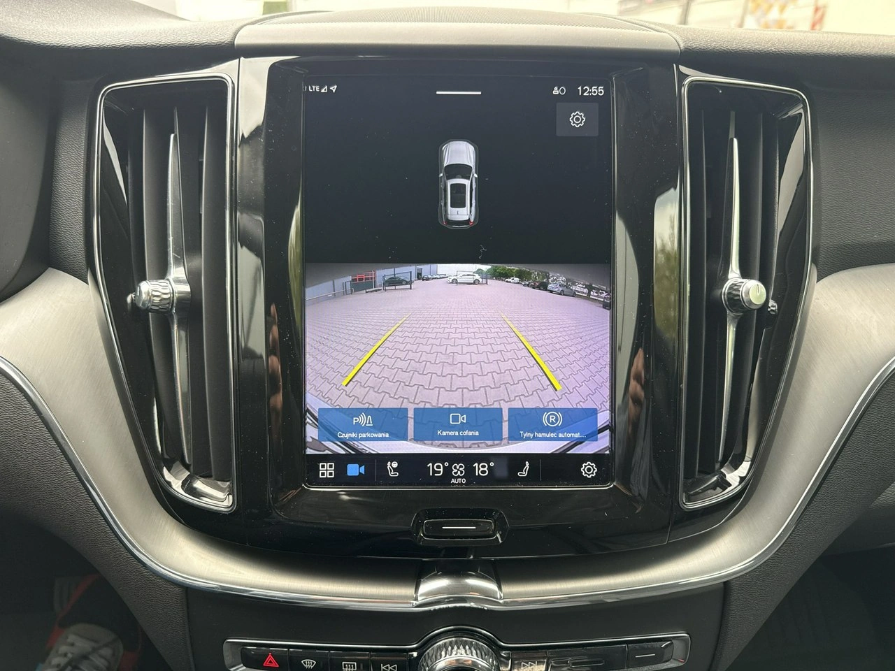 Volvo XC 60 - Zdjęcie 26