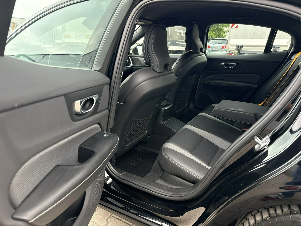 Volvo S60 - Zdjęcie 13