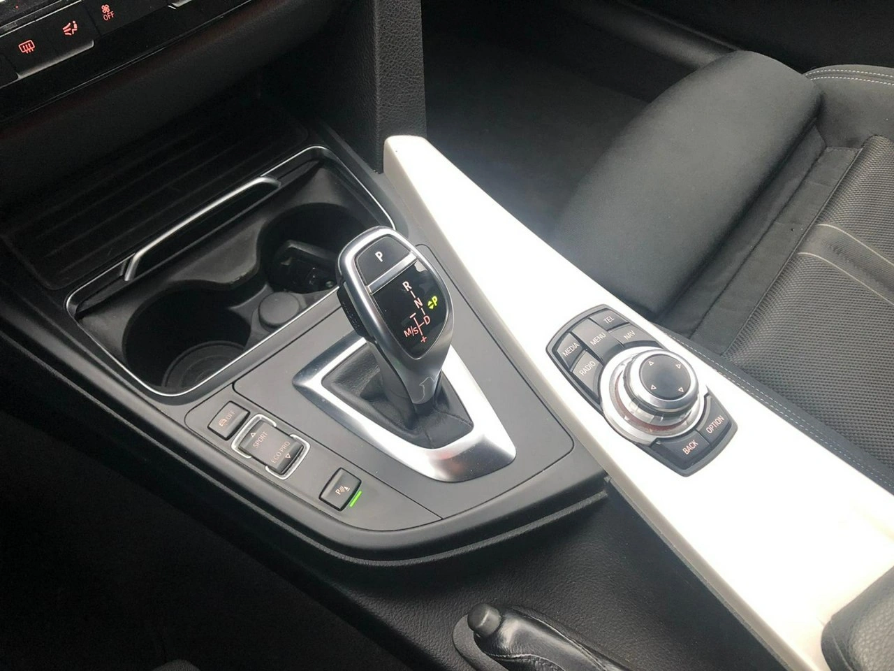 BMW 320 - Zdjęcie 9