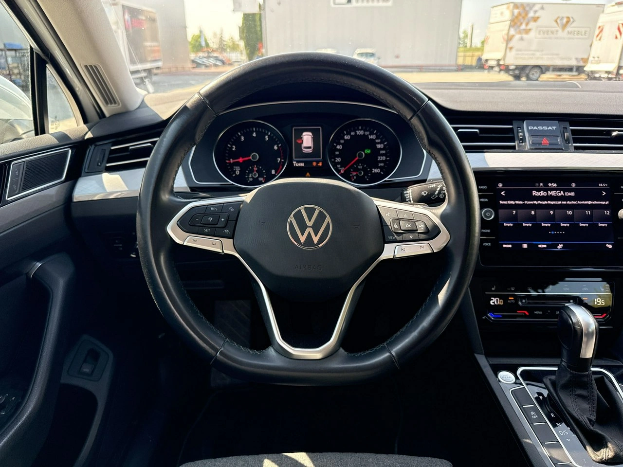 Volkswagen Passat - Zdjęcie 24