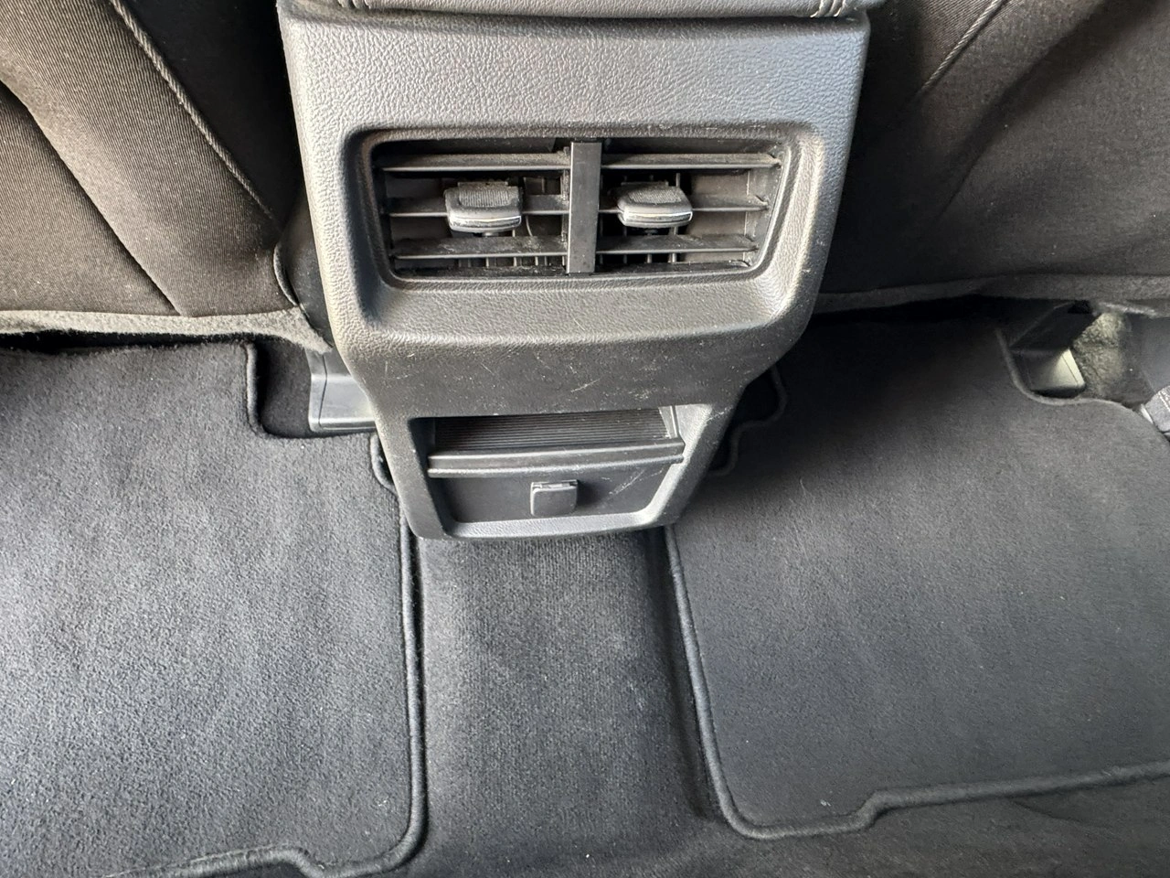 Ford S-Max - Zdjęcie 28