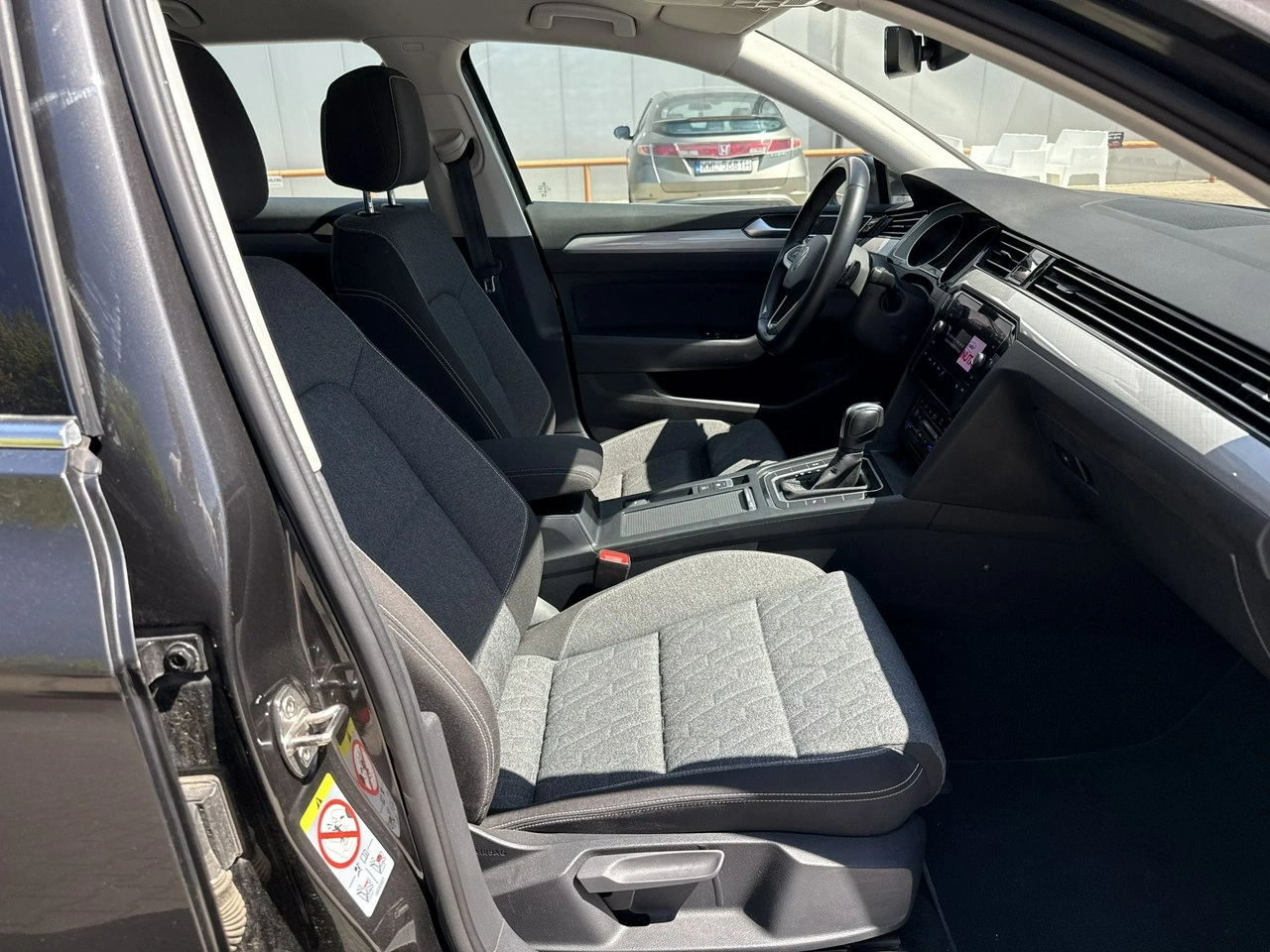 Volkswagen Passat - Zdjęcie 19