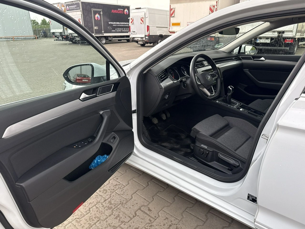 Volkswagen Passat - Zdjęcie 9