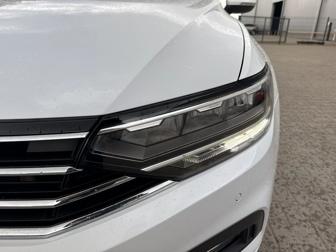 Volkswagen Passat - Zdjęcie 8