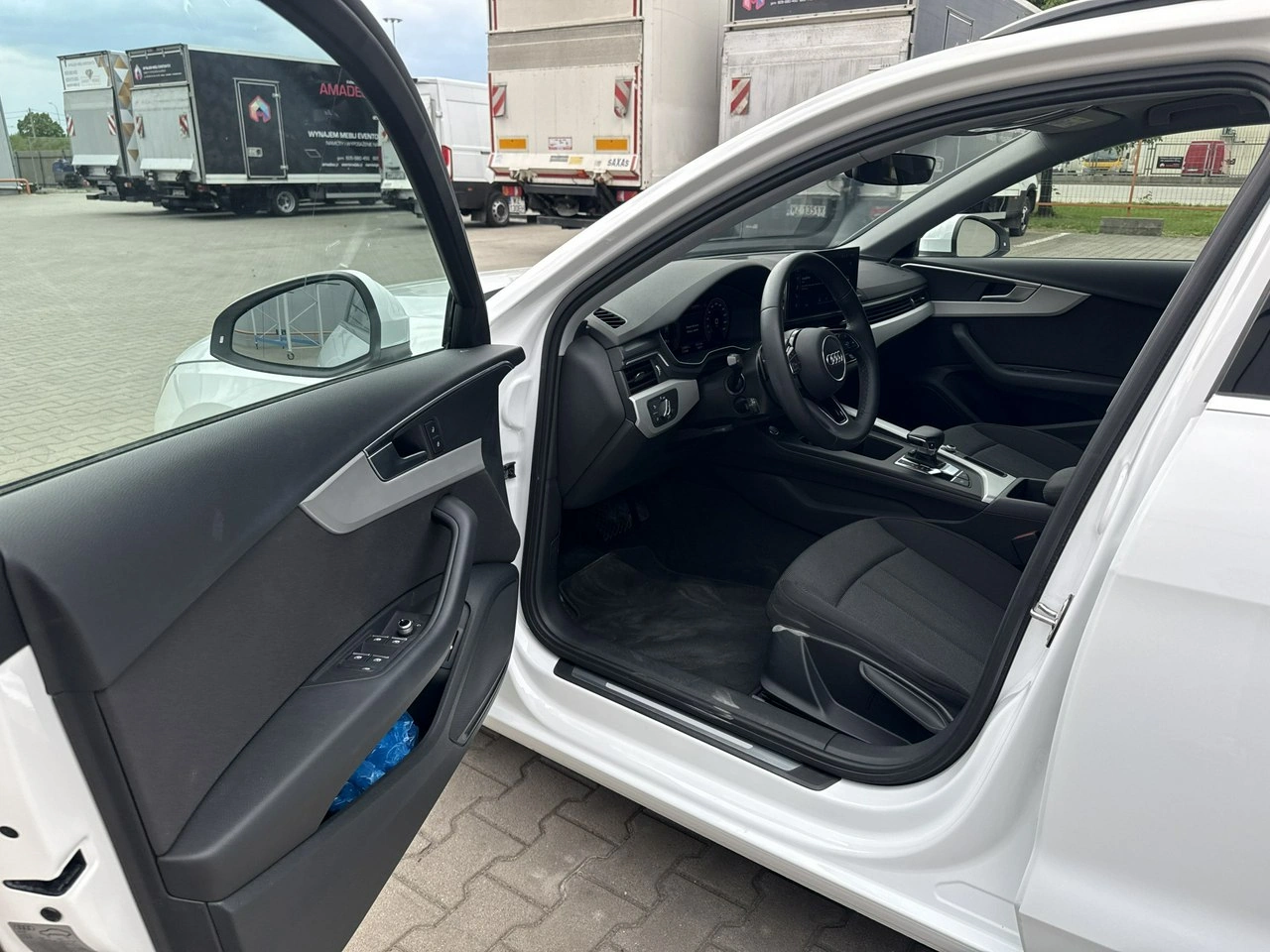 Audi A4 - Zdjęcie 9