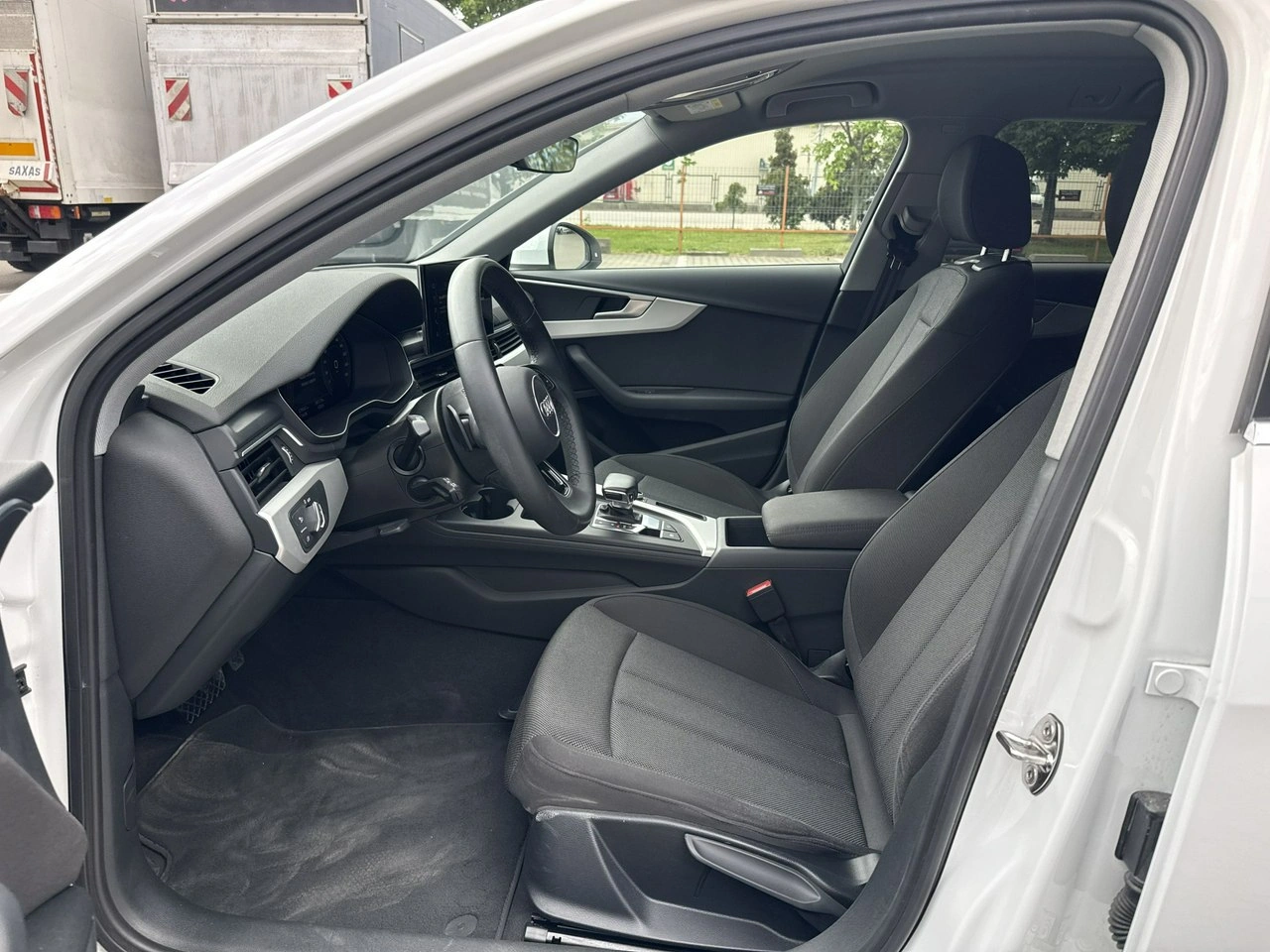 Audi A4 - Zdjęcie 10
