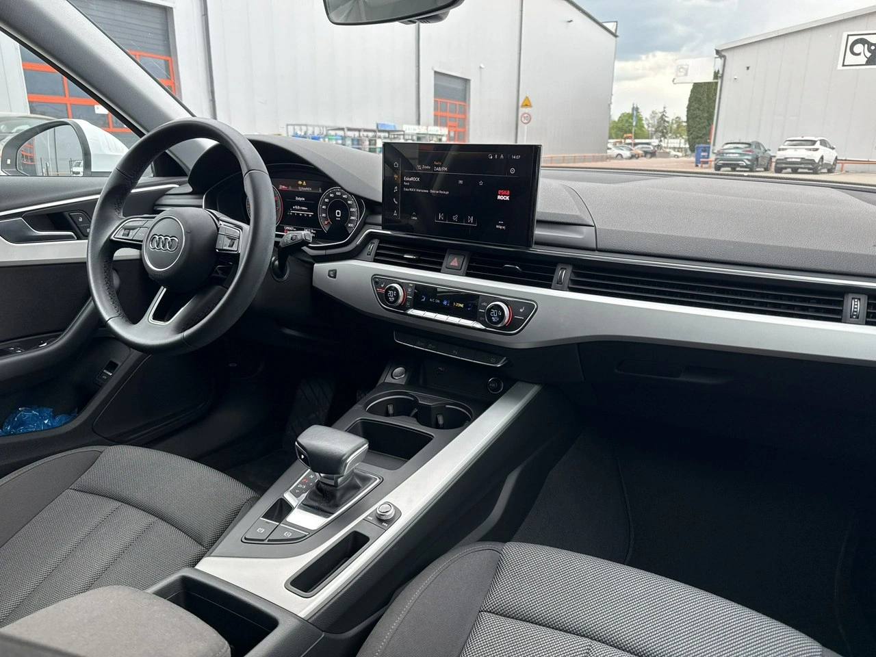 Audi A4 - Zdjęcie 20