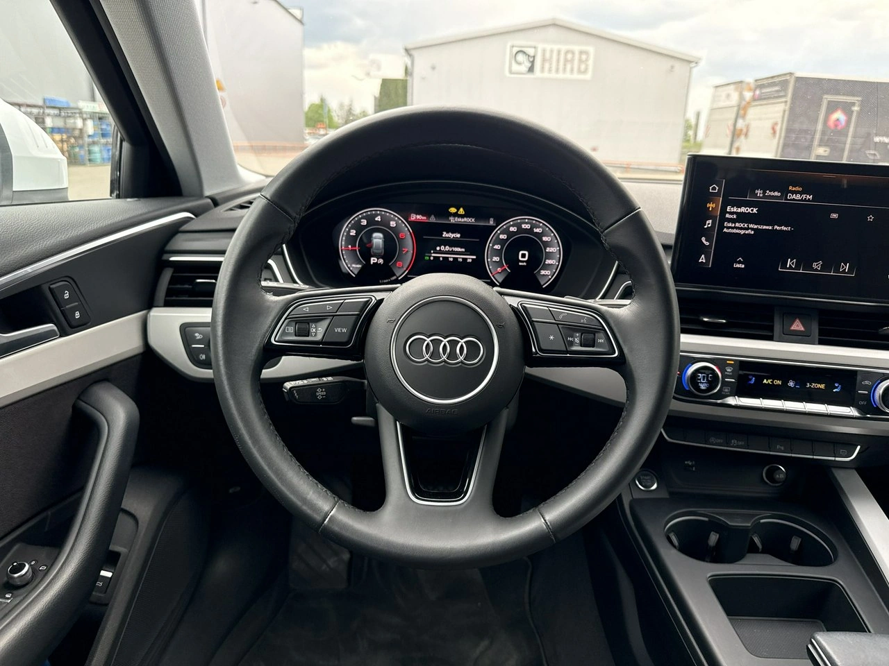Audi A4 - Zdjęcie 23