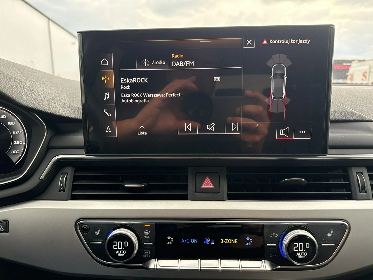 Audi A4 - Zdjęcie 25