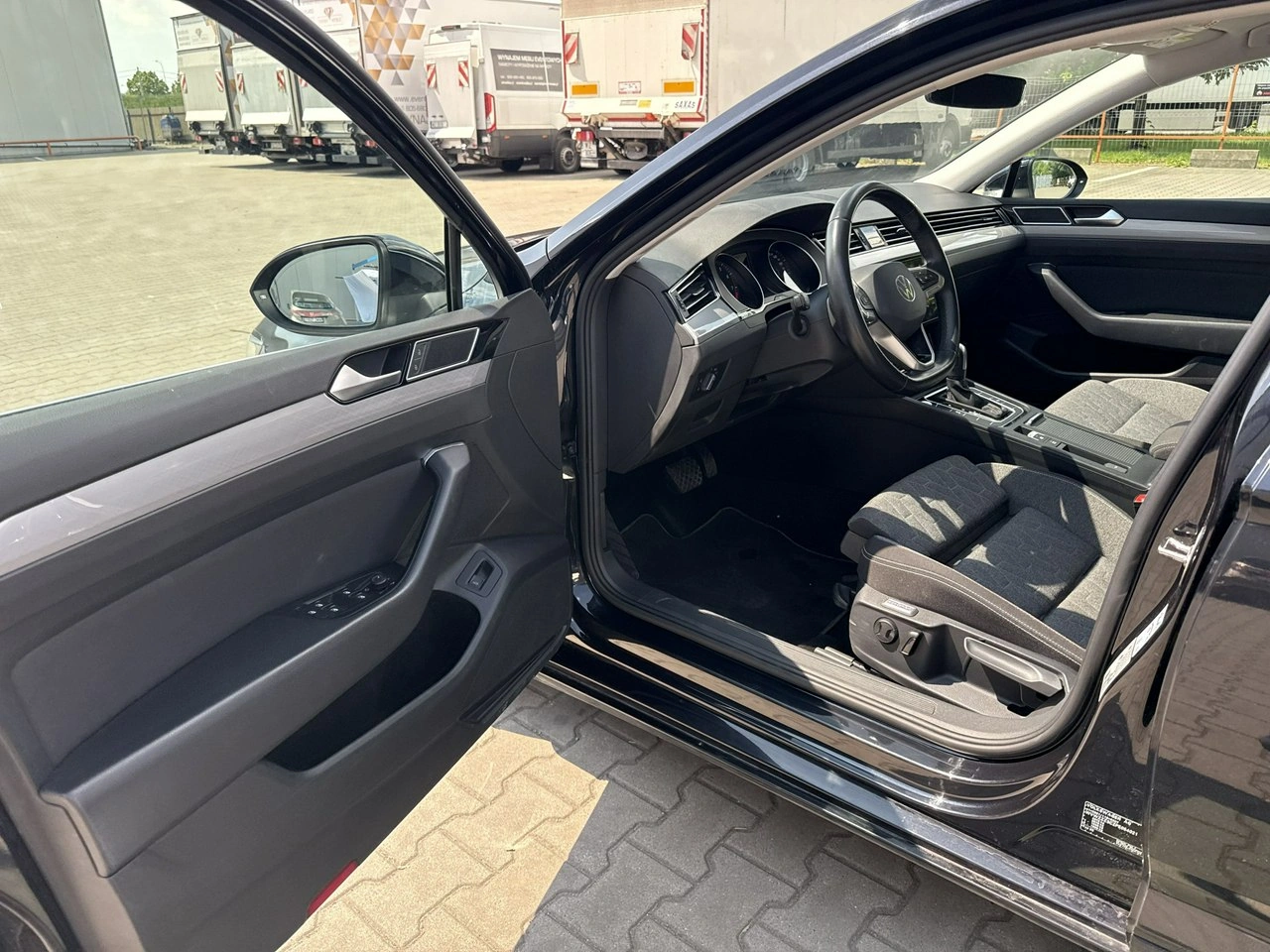 Volkswagen Passat - Zdjęcie 9