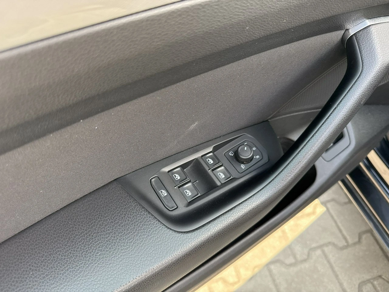 Volkswagen Passat - Zdjęcie 11