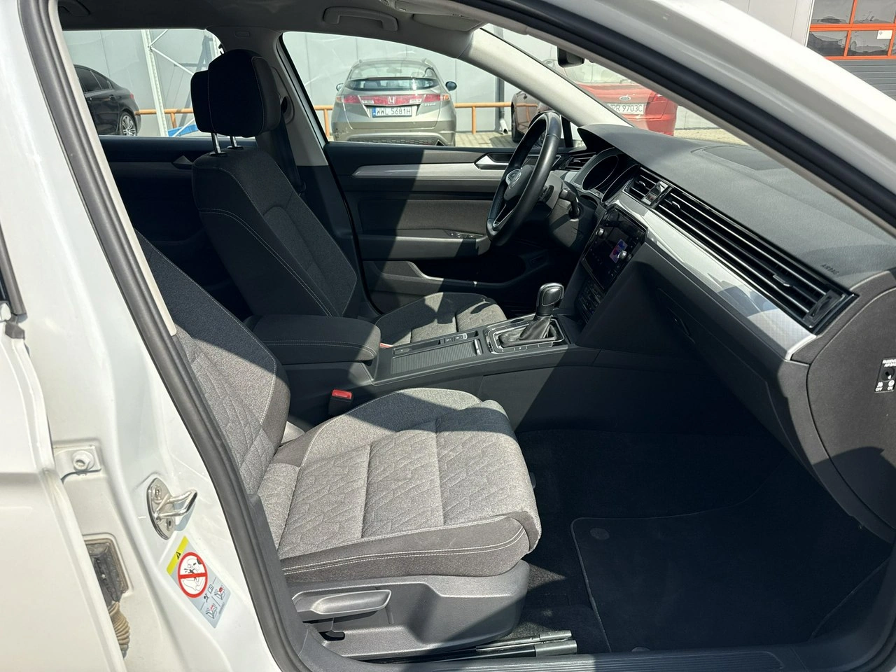 Volkswagen Passat - Zdjęcie 19