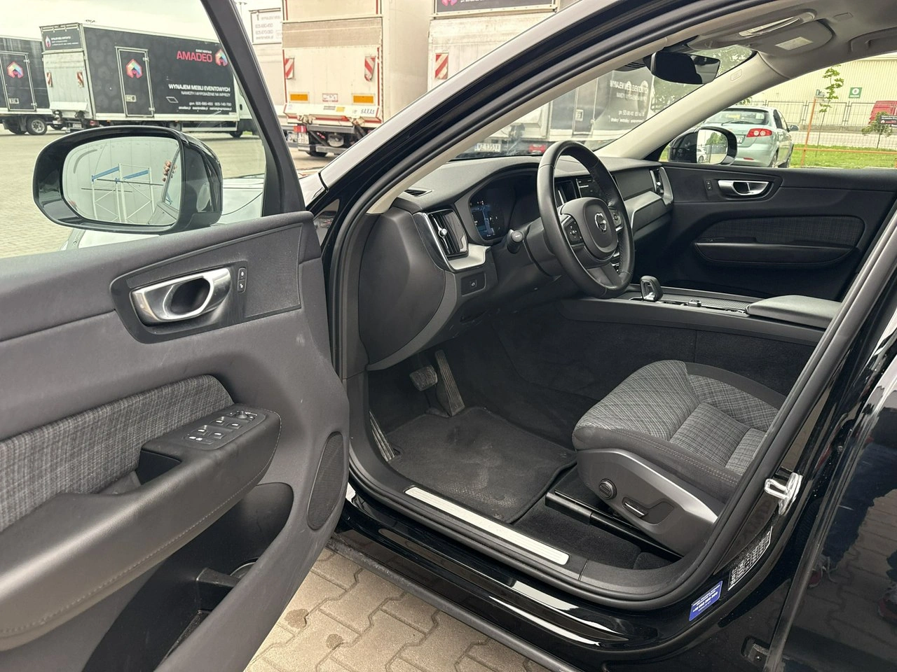 Volvo XC 60 - Zdjęcie 9