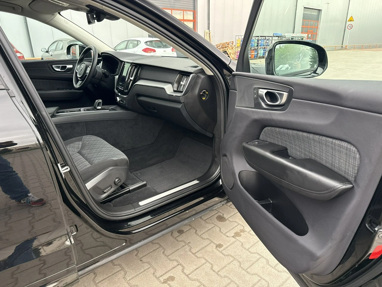 Volvo XC 60 - Zdjęcie 18