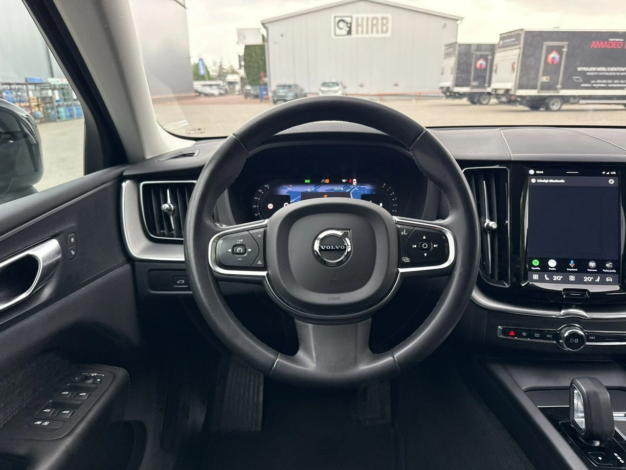 Volvo XC 60 - Zdjęcie 24