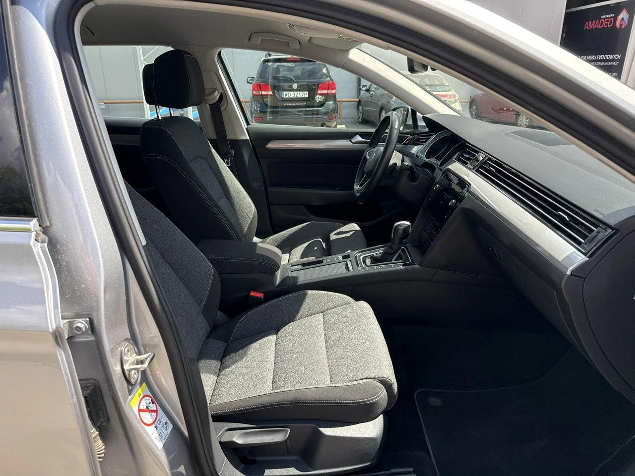 Volkswagen Passat - Zdjęcie 19